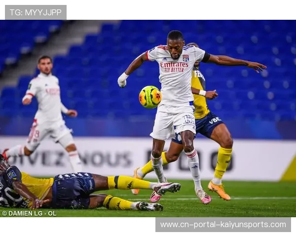 VAR技术应用与争议:法甲裁判标准统一之路 VAR技术应用与争议:法甲裁判标准统一之路