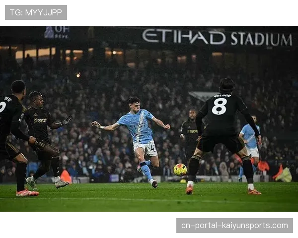 曼城主场3-0完胜AC米兰,福登传射建功